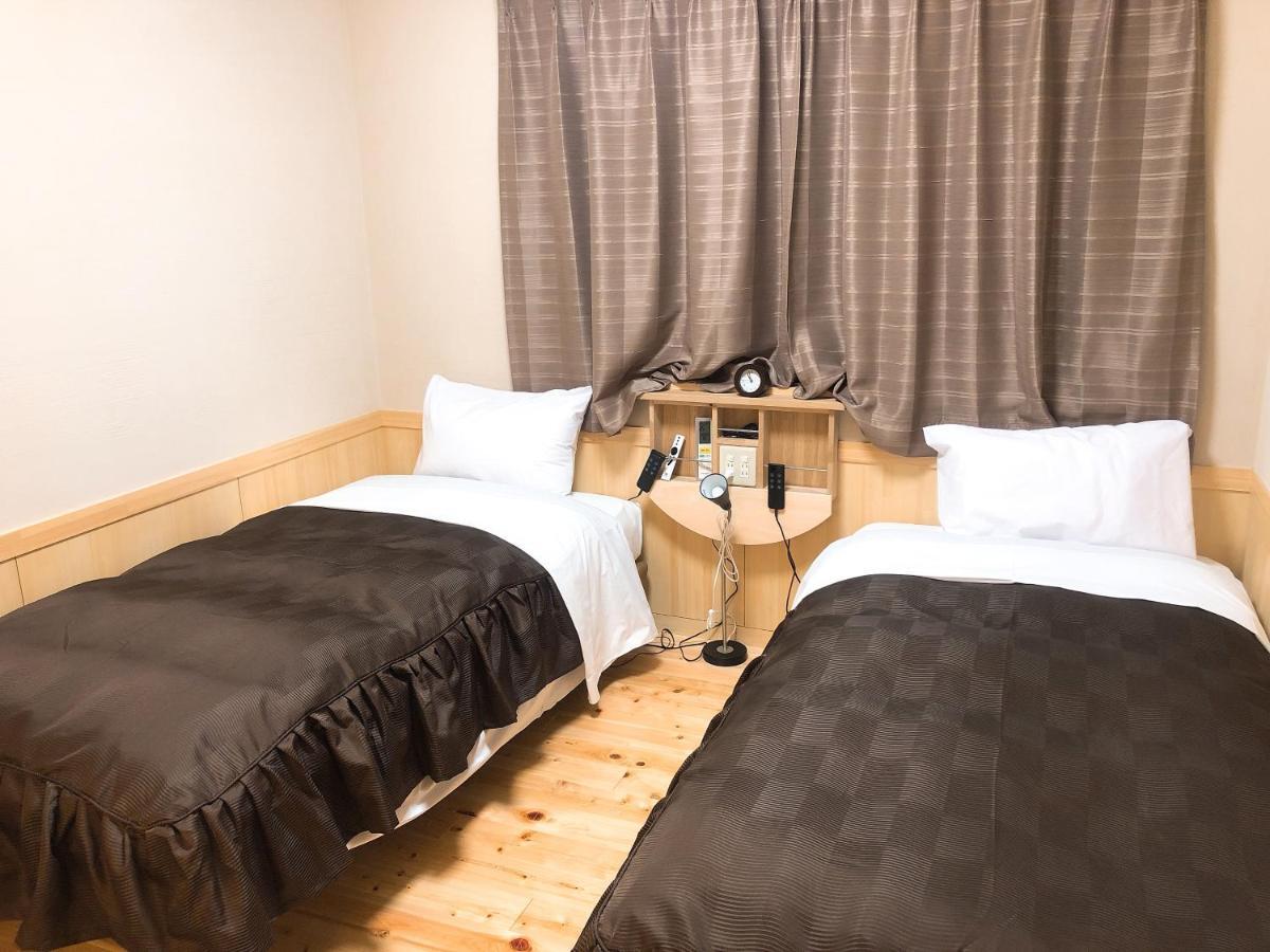 Business Hotel Crescent Tokió Kültér fotó